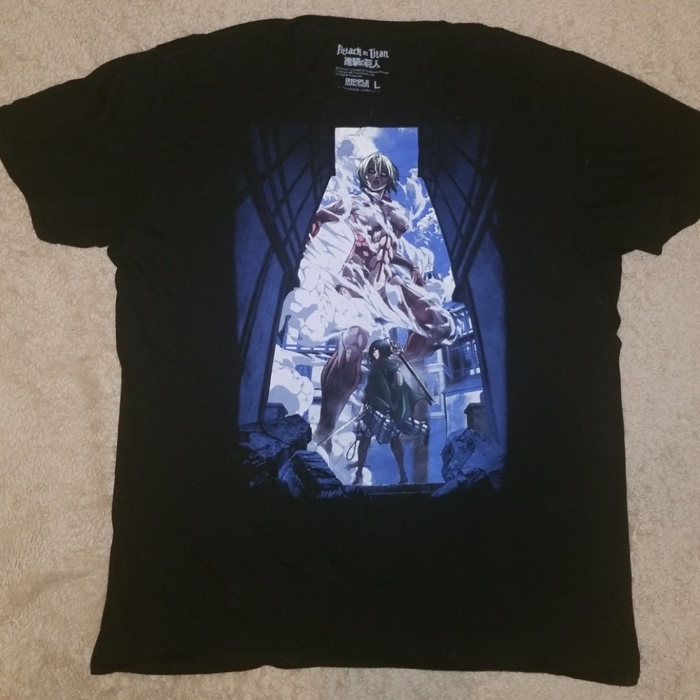 Attack on Titan Short Sleeve Graphic Tee